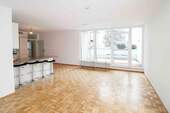Wohnbereich (2) - Etagenwohnung mit 142,50 m&sup2; in Putzbrunn zum Kaufen