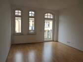 Wohnzimmer - Sehr schöne 2-Zi-Whg im 2.OG mit Balkon, Laminat im Reußpark, TG mgl.