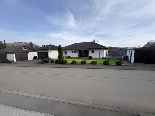 Außenansicht - 1 Zimmer Einfamilienhaus zum Kaufen in Albstadt