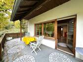 Der große, überdachte Balkon … - 
