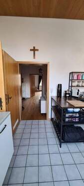 Blick von der Küche - 2 Zimmer Etagenwohnung in Braunschweig