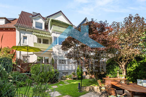 Außenansicht - Gepflegtes Zweifamilienhaus im beliebten 'Märchenviertel' von Kassel-Niederzwehren!