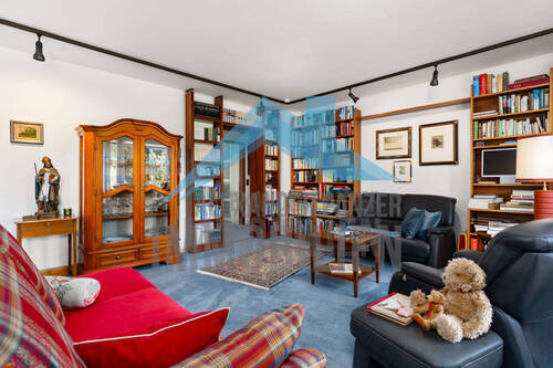 Obergeschoss Bibliothek - 