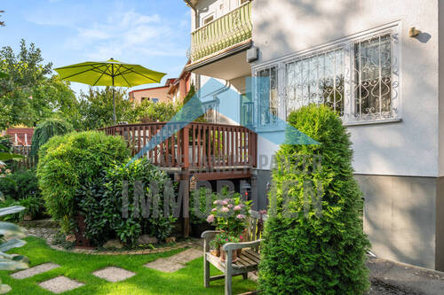 Außenansicht - 6 Zimmer Mehrfamilienhaus, Wohnhaus in Kassel / Niederzwehren