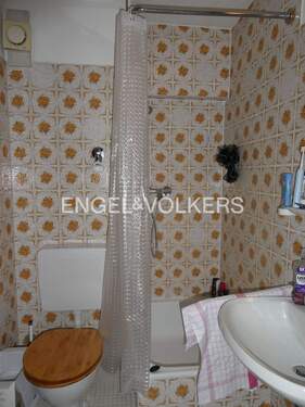 Badezimmer mit Dusche - 