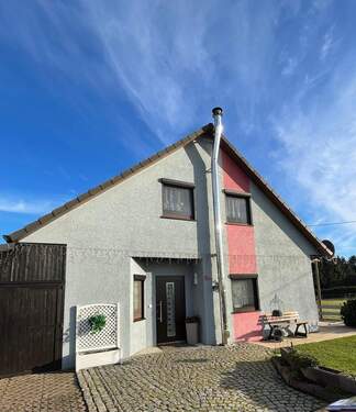 mit angeschlossener Garage.jpg - 