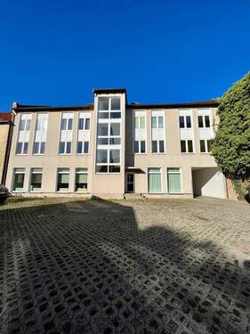 Rückansicht - 4 Zimmer Etagenwohnung in Merseburg (Saale