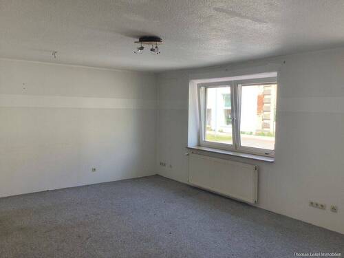 IWohnzimmer im EG - Einfamilienhaus mit 120,00 m&sup2; in Sülzetal / Altenweddingen zum Kaufen