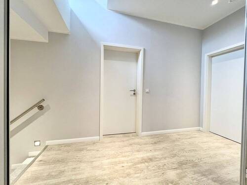 Wohnungseingang - Etagenwohnung mit 76,00 m² in Lemgo zur Miete