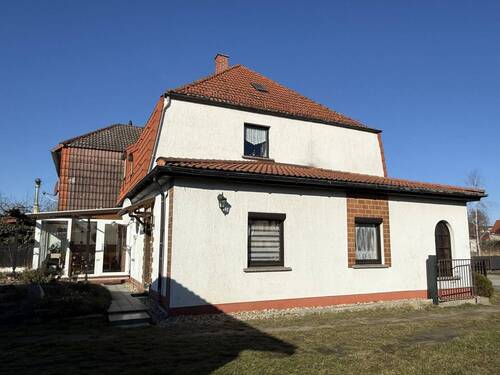 Außenansicht - Einfamilienhaus mit 131,80 m&sup2; in Gröditz zum Kaufen
