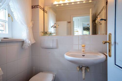 WC - 