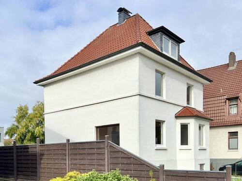 seitliche Hausansicht - 