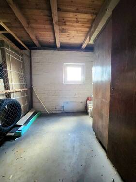 Dachbodenraum / Abstellraum - 