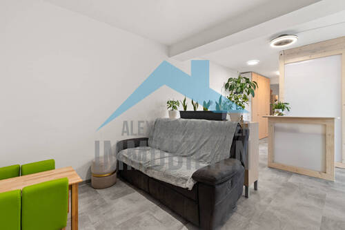 Wartebereich - Büro mit 97,00 m² in Kassel zur Miete