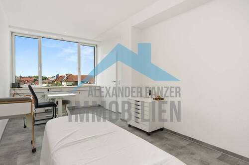 Behandlungszimmer 2 - 
