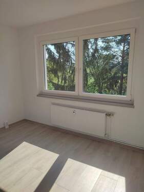 dff54eb1-08df-4751-b6f1-d0a757408909.JPG - frisch renovierte 2-Raum Wohnung mit Balkon