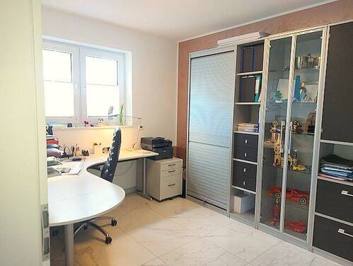 Raum EG- z.B. Büro.jpg - 