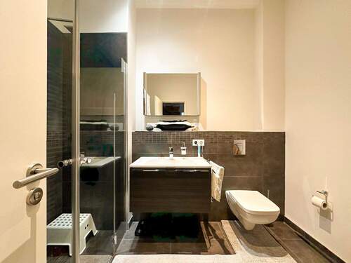 Gäste-Bad mit Dusche - 