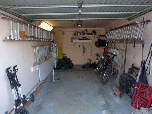 Garage - 