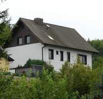 Einfamilienhaus mit Doppelgarage und Blick über Saalfeld - Saalfeld/Saale