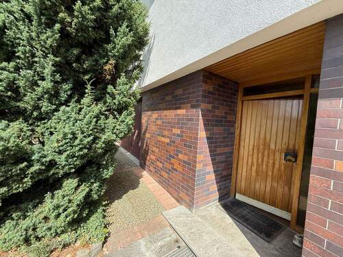 Garage - 