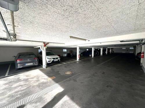 Tiefgarage - 