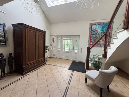 4.jpg - Einfamilienhaus mit 469,00 m² in Köln zum Kaufen