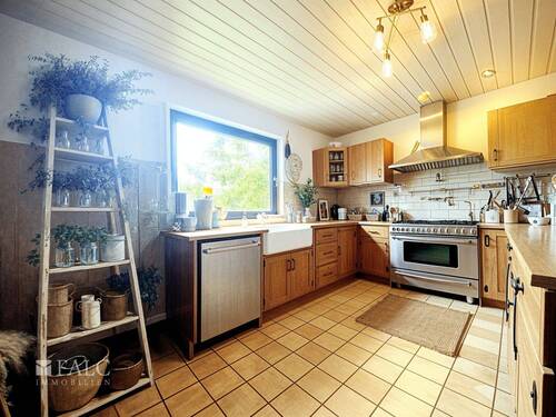 Küche 1.OG_gestaged - 