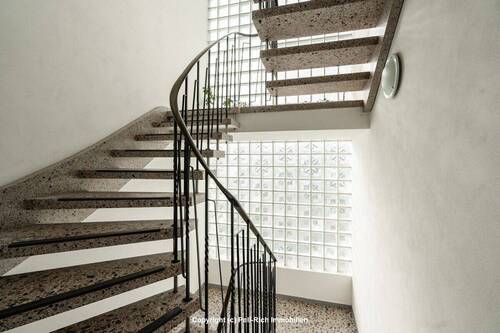 Treppenhaus - 4 Zimmer Etagenwohnung zur Miete in Bruchsal