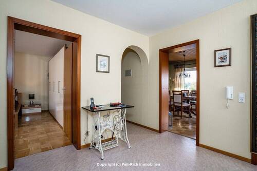 Eingangsbereich - 4 Zimmer Etagenwohnung in Bruchsal