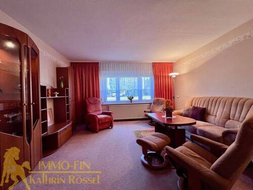 EG: Wohnzimmer - 