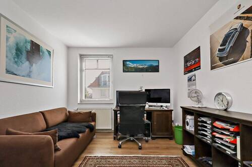 Zimmer 2 - 
