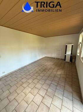 Arbeitsraum mit Ausgang zum Garten - 