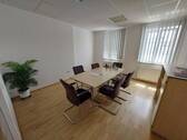 2 Bsp. Besprechungsraum - 1 Zimmer Büro in Straubing