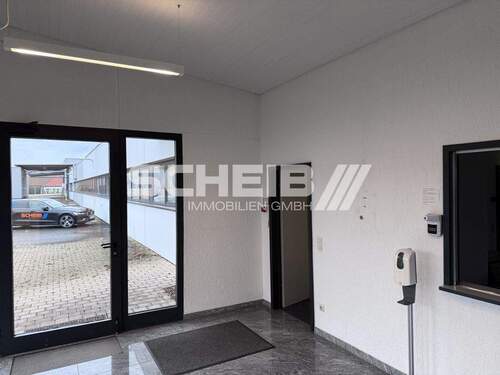 zu den Büroräumen - 