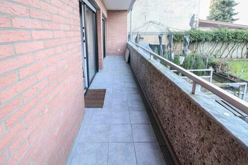 Balkon zur Wohnung - 2 Zimmer Einfamilienhaus in Mönchengladbach