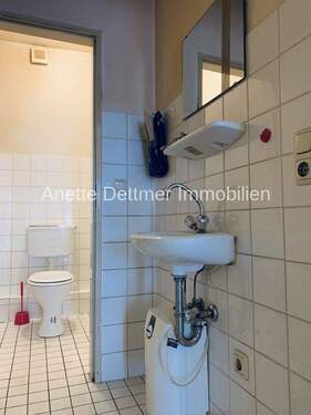 WC.jpg - Gewerbeobjekt (Büro, Produktion, Verkauf) in Alfeld (Leine) zur Miete