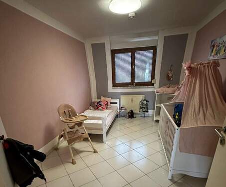 Kinderzimmer - 4 Zimmer Etagenwohnung in Offenbach am Main