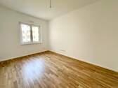 Zimmer - Etagenwohnung mit 83,30 m² in Dresden zur Miete