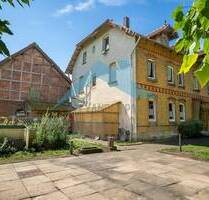 Großzügiges Hofanwesen mit Stallungen, Scheune und Mehrgenerationenwohnhaus in Espenau-Ortsrandlage!