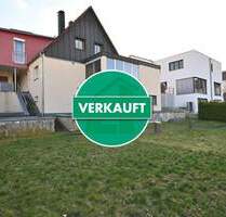 Ein wenig Eigenleistung und fertig! Doppelhaushälfte mit Garage in bevorzugter Lage von Neumarkt - Neumarkt in der Oberpfalz