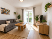 Wohnzimmer - 2 Zimmer Etagenwohnung zur Miete in Weimar