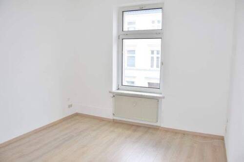 zweites Zimmer - 3 Zimmer Etagenwohnung zur Miete in Schwerin