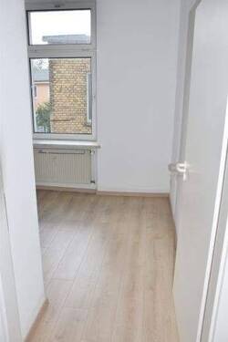 drittes Zimmer - 3 Zimmer Etagenwohnung in Schwerin