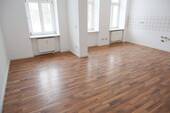Zimmer 1 - Büroeinheit zur individuellen Nutzung im EG auch für Tagesmütter geeignet
