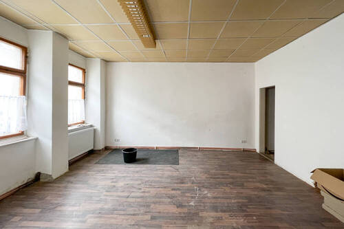 Großes Wohnzimmer im EG - 