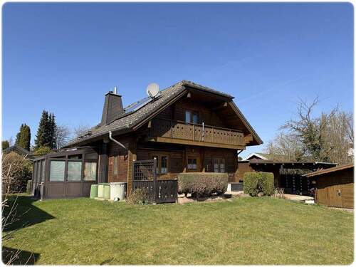 Bild1 - Gepflegtes Wohnblockhaus mit Wintergarten und großem Grundstück!