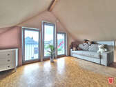 Raum im DG - 