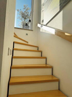 Treppe zum Dachgeschoss - 