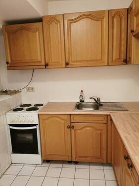 Einbauküche 2 - 1 Zimmer Etagenwohnung zur Miete in Ludwigshafen am Rhein